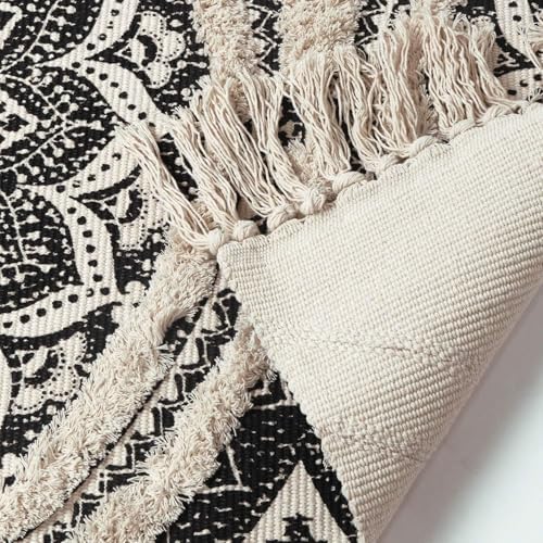 LEEVAN Boho Runner Rug 2x4 ft Mandala Design with Tassels