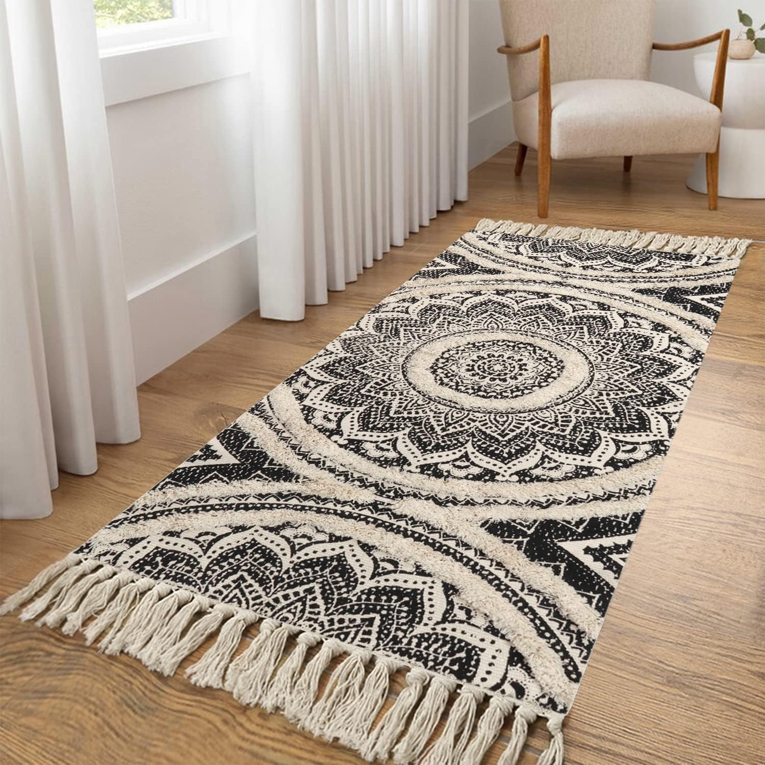 LEEVAN Boho Runner Rug 2x4 ft Mandala Design with Tassels