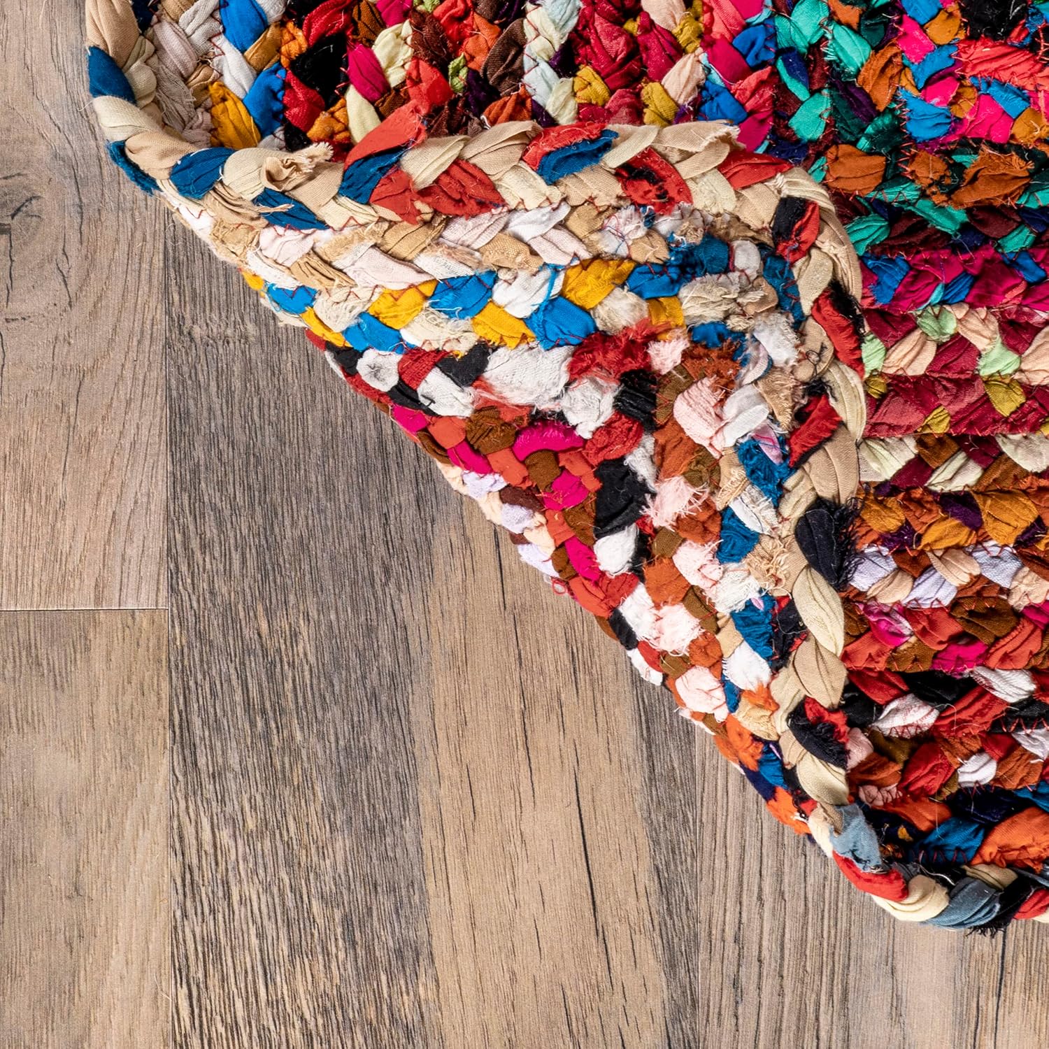 nuLOOM Tammara Bohemian Hand Braided Runner Rug